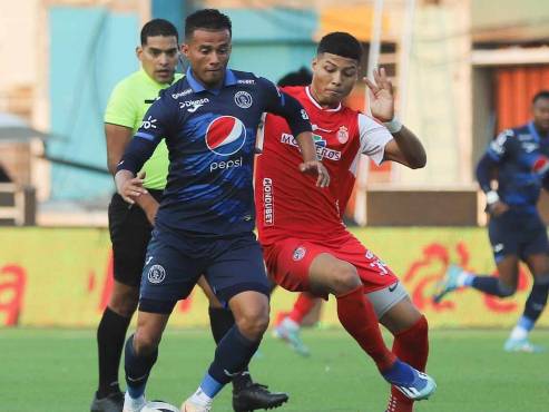 Hatrick de Auzmendi y Motagua golea a Real Sociedad; los azules desplazaron a Olimpia en la tabla del Clausura 2024