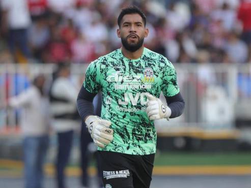 César Samudio es titular con Marathón ante Olimpia. FOTOS: Mauricio Ayala | Marvin Salgado.