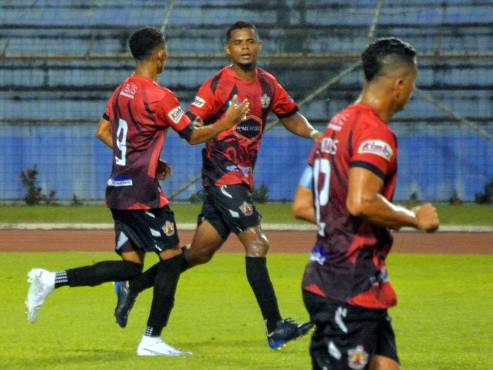 Samuel Córdova es de los futbolistas de mayor experiencia que están en la segunda división.