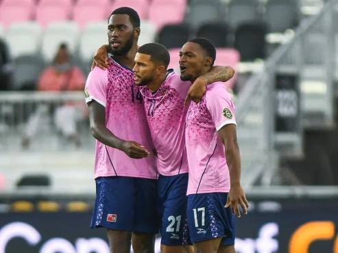 ¡Salvamos la dignidad! Honduras resurge tras un susto y derrota a Bermudas en la ida del repechaje a Copa Oro