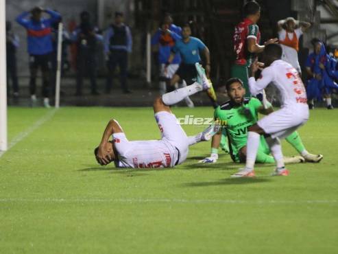 90+5’: FINAL: OLIMPIA 2-2 MARATHÓN. FOTOS: Andro Rodríguez | David Romero.