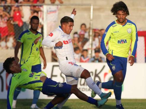 Los potros del Olancho FC cabalgaron en Danlí y vencieron al Olimpia de Espinel para soñar con liguilla