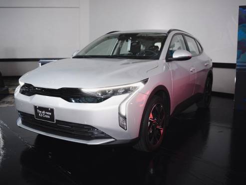 Kia K3 Cross ya está disponible en Honduras, junto al Kia 3, ambos están diseñados para superar las expectativas del cliente y evocar un atractivo emocional.