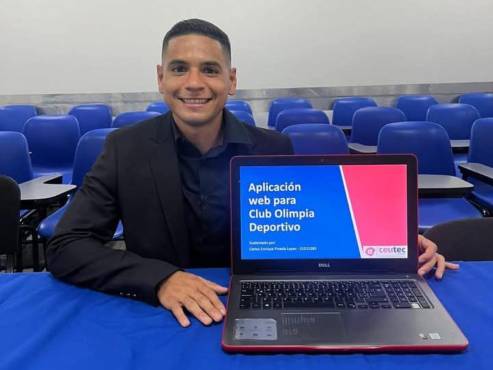 Carlos Pineda enfrentó a Lionel Messi en el duelo de Olimpia ante Inter Miami el pasado 8 de febrero.
