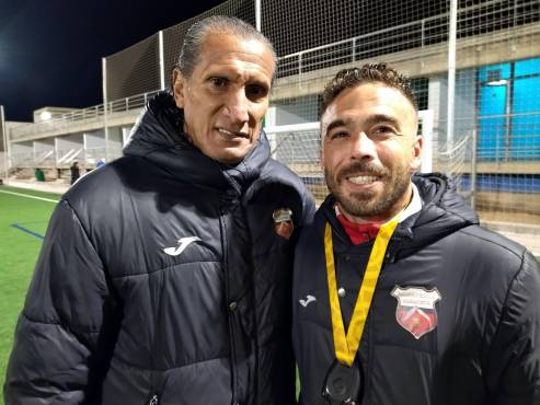 Geovanny Castro y Tito Honrubia, du DT en España. FOTO: Marca