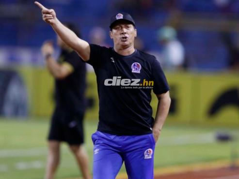 Pedro Troglio ha avasallado al Marathón en todo tipo de enfrentamientos de formatos de la Liga Nacional.