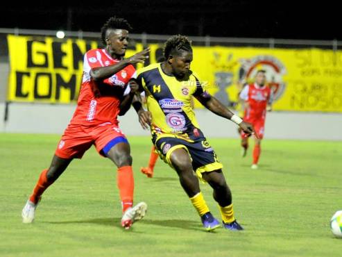 Génesis se duerme ante una Real Sociedad combativa que al final se lleva un punto de Comayagua