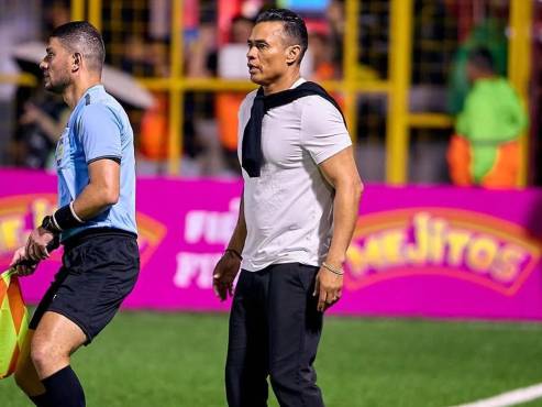 Walter Centeno está sin equipo y miraba con buenos ojos llegar a Motagua.