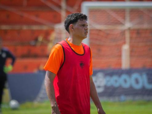 César Romero, exjugador de Real Sociedad, se unió al Puntarenas de Costa Rica.