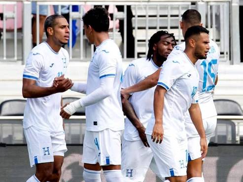 Eddie Hernández volvió a la selección hondureña de la mano de Reinaldo Rueda.