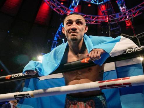 Teófimo López tiene el objetivo de mantener el Título Mundial de la OMB del Peso Superligero.