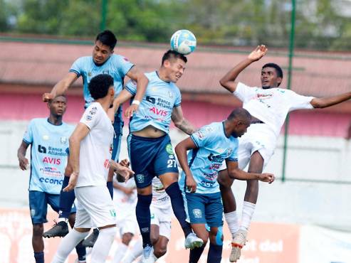 El Génesis viene de vencer al Platense, resultado con el que ya salvó la categoría. Foto: Neptalí Romero