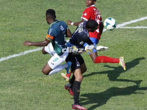 Olimpia doblegó al Marathón y sumó 17 puntos en el Apertura 2023 de la Liga Nacional de Honduras. FOTO: Neptalí Romero.