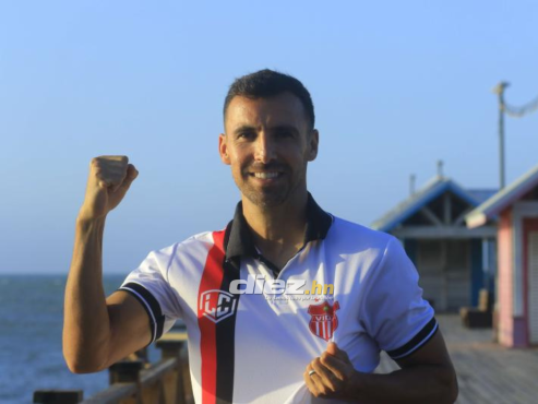 Bornstein cumplirá el acuerdo de contrato con el Vida en el torneo Apertura 2023.