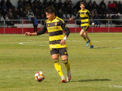 Yohanner Ruiz es desequilibrante y ya está entrenando con el primer equipo del Real Zaragoza de España.