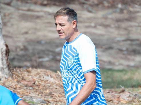 Victoria suma un triunfo, dos empates y cinco derrotas bajo el mando de La Tota.