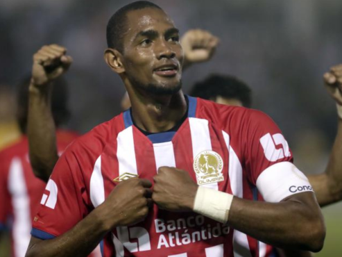 TOP 10: Jerry Bengtson apunta al segundo lugar de la tabla histórica de goleo en Honduras, ¿a cuántos tantos quedó de Wilmer Velásquez?