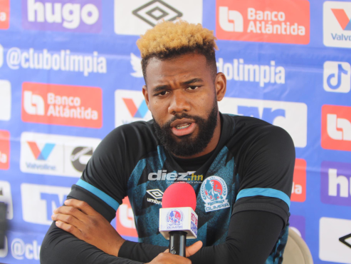 El “Toro” Benguché atendió a los medios de prensa de cara a la final de ida ante Olancho FC. FOTOS: Andro Rodríguez.