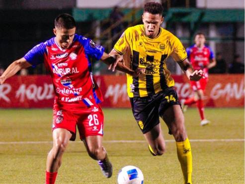 46': ¡COMIENZA EL SEGUNDO TIEMPO EN GUATEMALA!