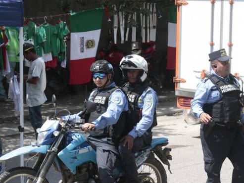 La Policía mantiene tomado el estadio Yankel Rosenthal y avisa de seguridad total para el clásico. Foto Neptalí Romero