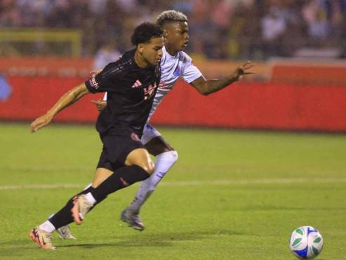 Javier Mascherano sale al paso y explica la sustitución de David Ruiz en el partido amistoso ante Olimpia