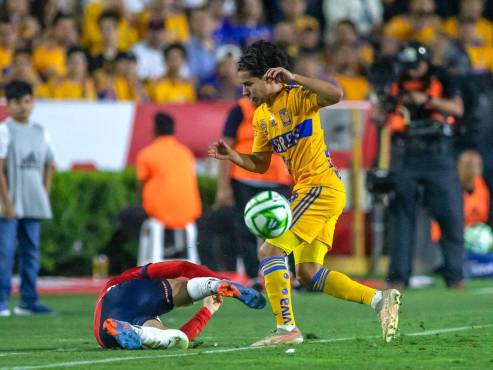 El partido de ida fue muy trabado y los dos equipos estuvieron muy bien parados defensivamente.