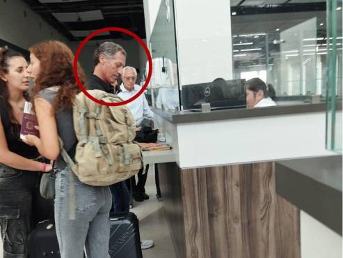 Pedro Troglio se marchó a Argentina en medio del parón FIFA de selecciones.