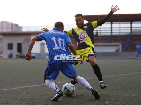 Los jugadores entregaron todo en la cancha para ganarse los tres puntos. FOTO: Emilio Flores.