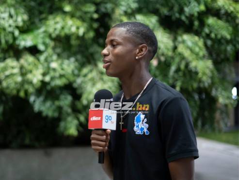El futbolista es titular inamovible en la zona baja del Club Olimpia Deportivo. FOTO: Mauricio Ayala.