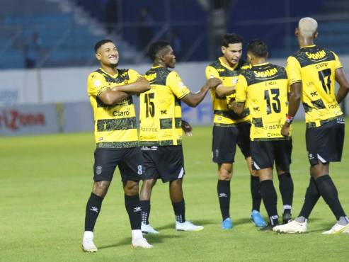 Real España cede terreno y el Olancho FC del Primitivo Maradiaga le arrebata un empate del Morazán