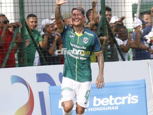 Nicolás Royón celebró su primer gol con los colores del Marathón en el Apertura 2023. FOTO: Neptalí Romero.