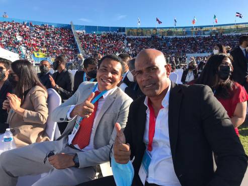 Xiomara Castro asume presidencia de una Honduras pobre y endeudada, pero optimista