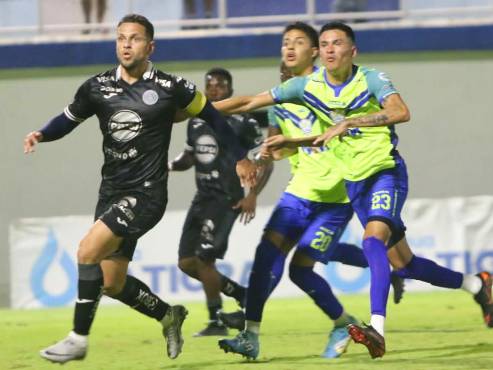 Un Motagua ineficaz desaprovecha superioridad numérica y firma insípido empate contra Olancho FC
