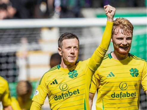 Celtic conquistó su segundo triunfo al hilo en la Premier League de Escocia.