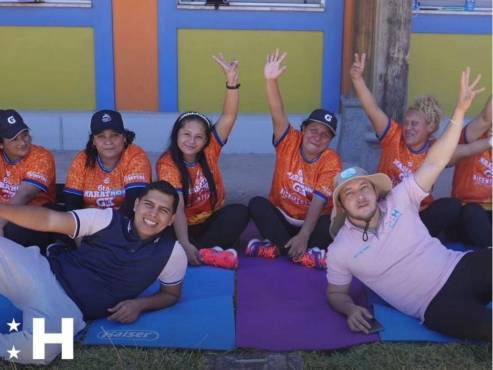 Las madres hondureñas trabajan a todo vapor con instructores de Condepor.