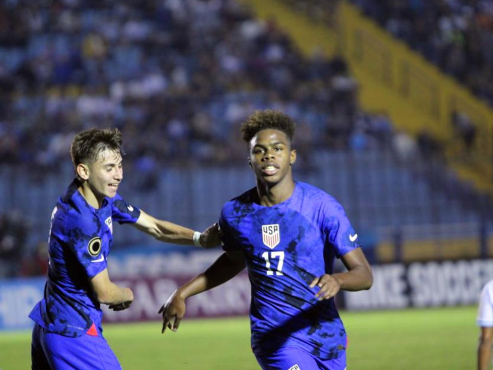 Keyrol Figueroa busca alcanzar su primer título internacional con la selección de Estados Unidos.