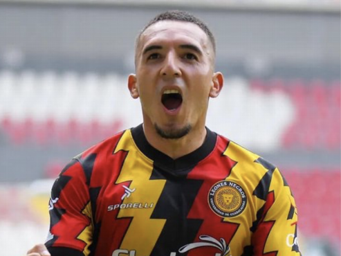 El delantero mexicano tendrá su segunda experiencia en el fútbol de Centroamérica.