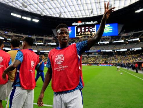 Vinicius Júnior es titular con Brasil ante Paraguay en Las Vegas.
