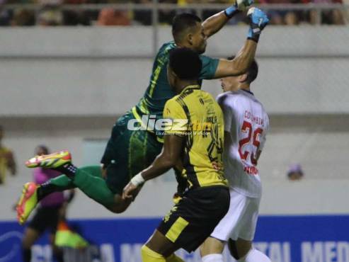 Olimpia escaló al primer lugar del torneo Apertura 2024 de la Liga Nacional de Honduras. FOTO: Andro Rodríguez.