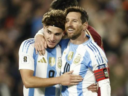 Di María aseguró que Messi seguirá jugando con la Selección Argentina y llegará al Mundial 2026.