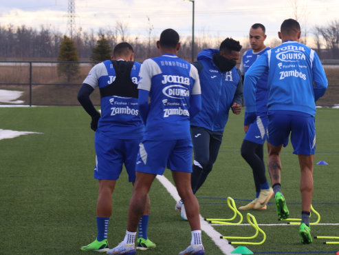 La selección de Honduras intensificó los trabajos previo al duelo ante Canadá en el cierre de la fase de grupos de la Nations League.