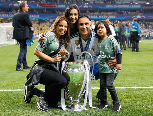 ‘‘¿Caramelos o un hechizo?’’: la bella hijastra de Keylor Navas que enamoró en Halloween 2022