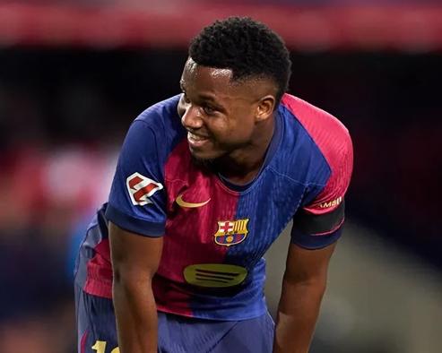 Costaba 80 millones, ahora solo vale cinco y Hansi Flick lo deja fuera del Barcelona: No cuento contigo