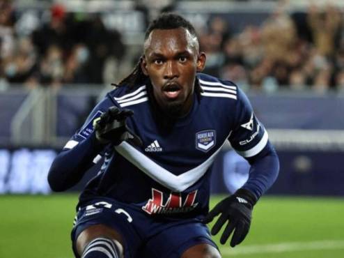 El Burdeos de Francia, dueño de la ficha del hondureño Alberth Elis, es condenado a seguir en la Ligue 2