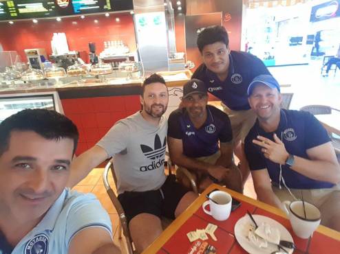 José Pacini mantiene una buena relación de amistad con Diego Vázquez, otro argentino de dilatada carrera en Honduras.