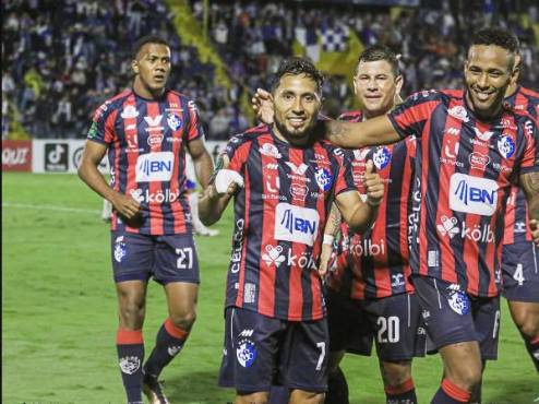 Cartaginés también se clasificó a cuartos de final de la Copa Centroamericana.