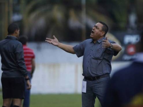 Platense vs MarathÃ³n jornada # 12 torneo clausura 2020- MarathÃ³n vence con autoridad a Platense y no renuncia a la cima del Clausura - El MarathÃ³n reviviÃ³ en Puero CortÃ©s a expensas de un Platense adormitado, el Monstruo se convirtiÃ³ en una aplanadora y ganÃ³ 2-4 en el hÃºmedo estadio ExcÃ©lsior en duelo de la jornada 12 del Clausura 2020- El colombiano Jhon Jairo LÃ³pez