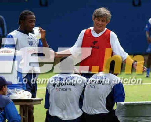 Futbolistas que fueron seleccionados hondureños y que no recuerdas