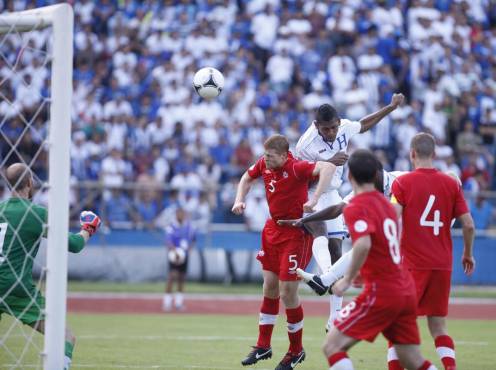 Carlo Costly recuerda el 8-1 ante Canadá y habla del choque de este jueves: “Puede ser el momento de cambiar las cosas”