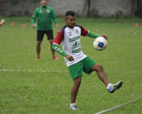 Top: ¡Calidad y definición! Los mejores lanzadores de tiros libres en el fútbol hondureño